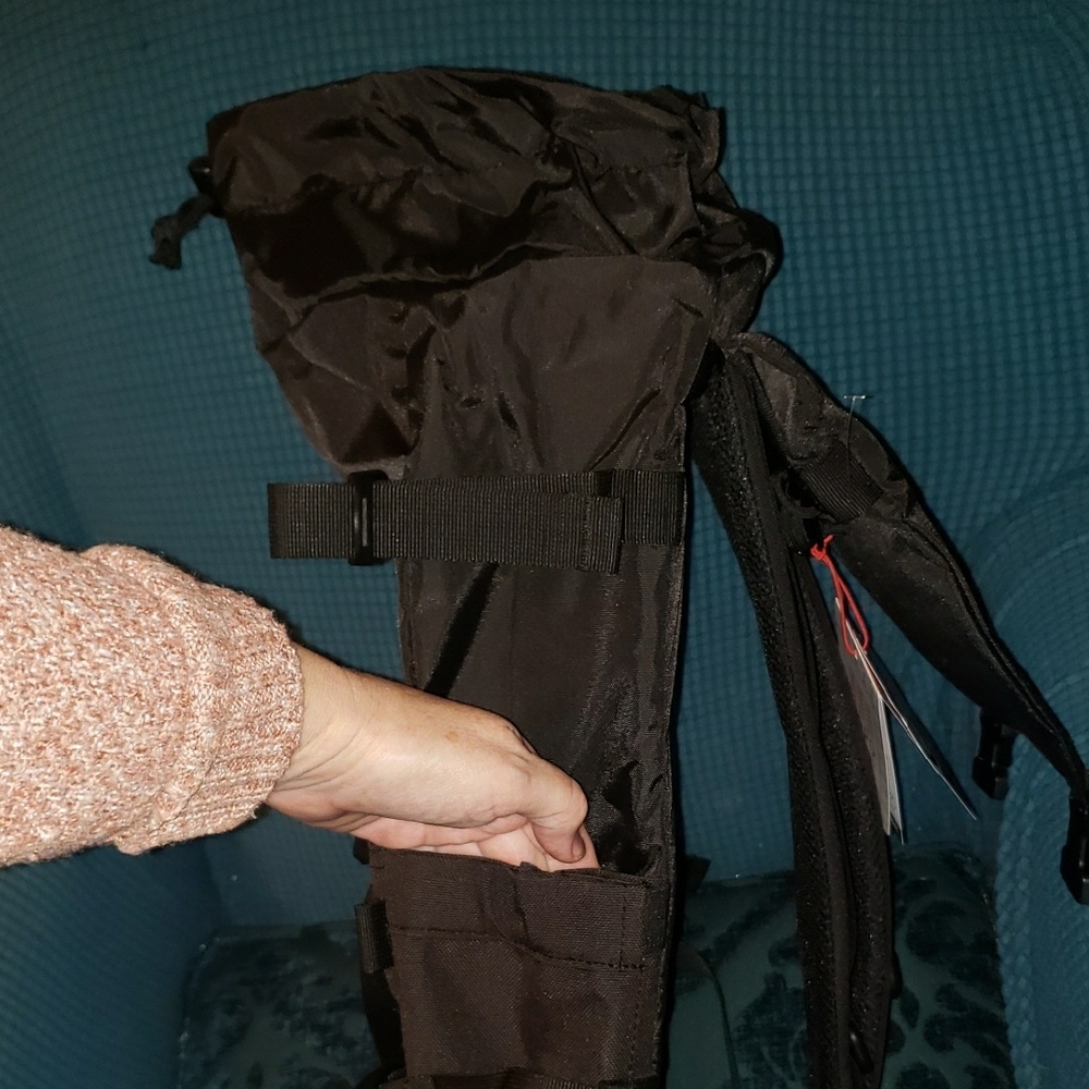 Topo Designs Black Rover Pack - Picture 9 of 10